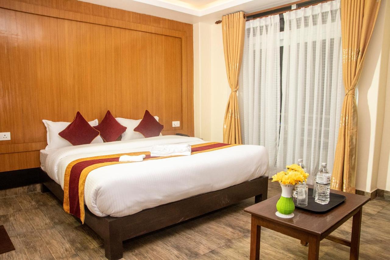 Hotel Murano Pokhara Ngoại thất bức ảnh