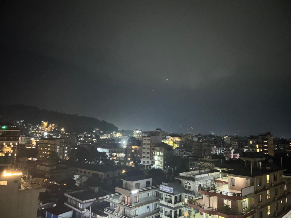 Hotel Murano Pokhara Ngoại thất bức ảnh