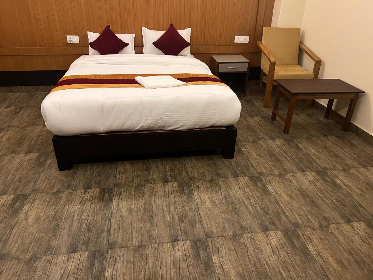 Hotel Murano Pokhara Ngoại thất bức ảnh