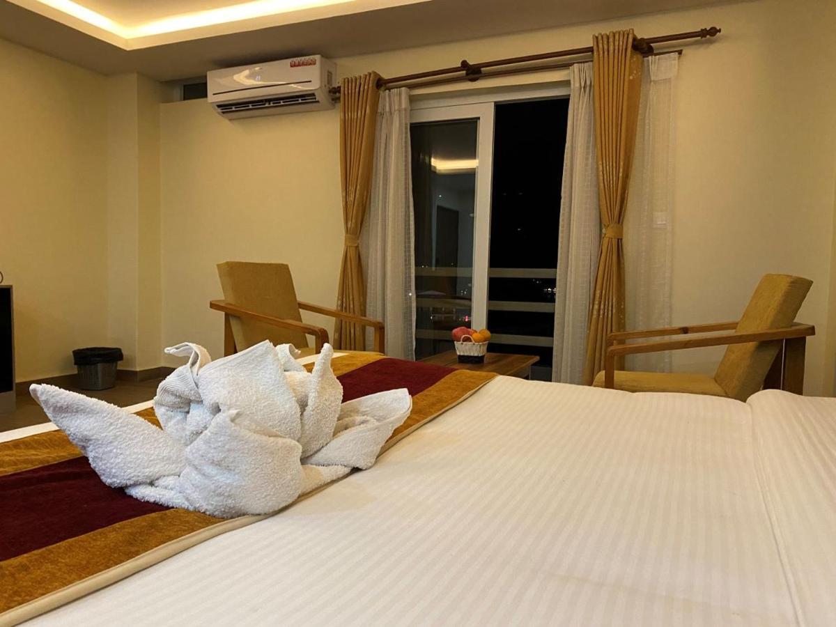 Hotel Murano Pokhara Ngoại thất bức ảnh