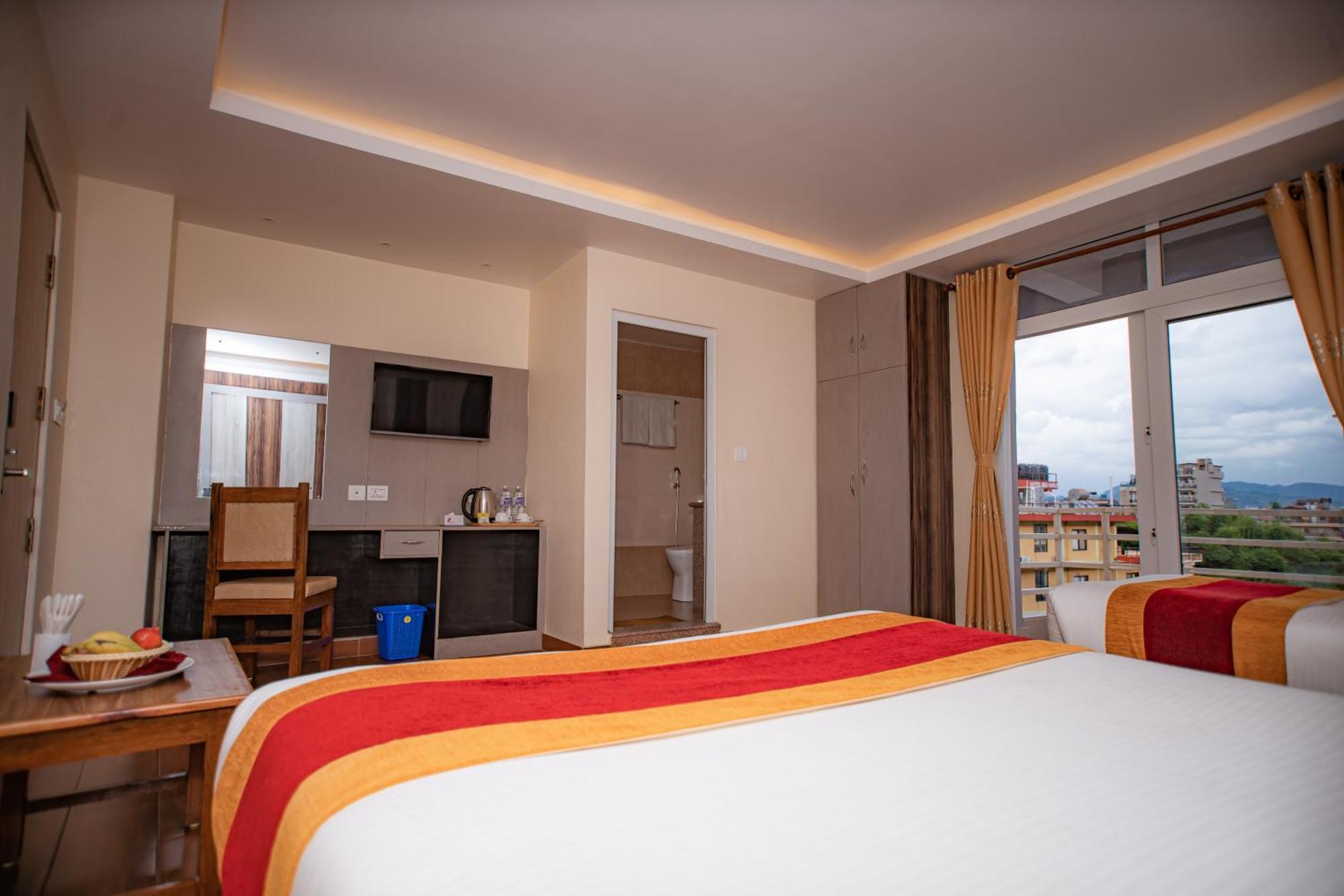 Hotel Murano Pokhara Ngoại thất bức ảnh
