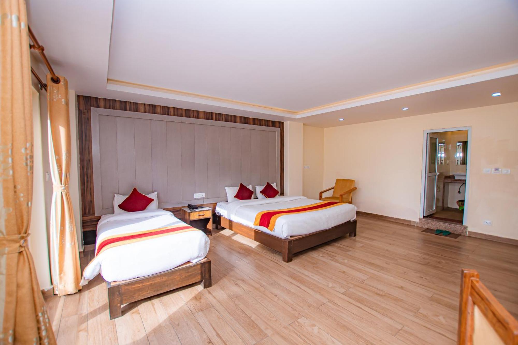 Hotel Murano Pokhara Ngoại thất bức ảnh