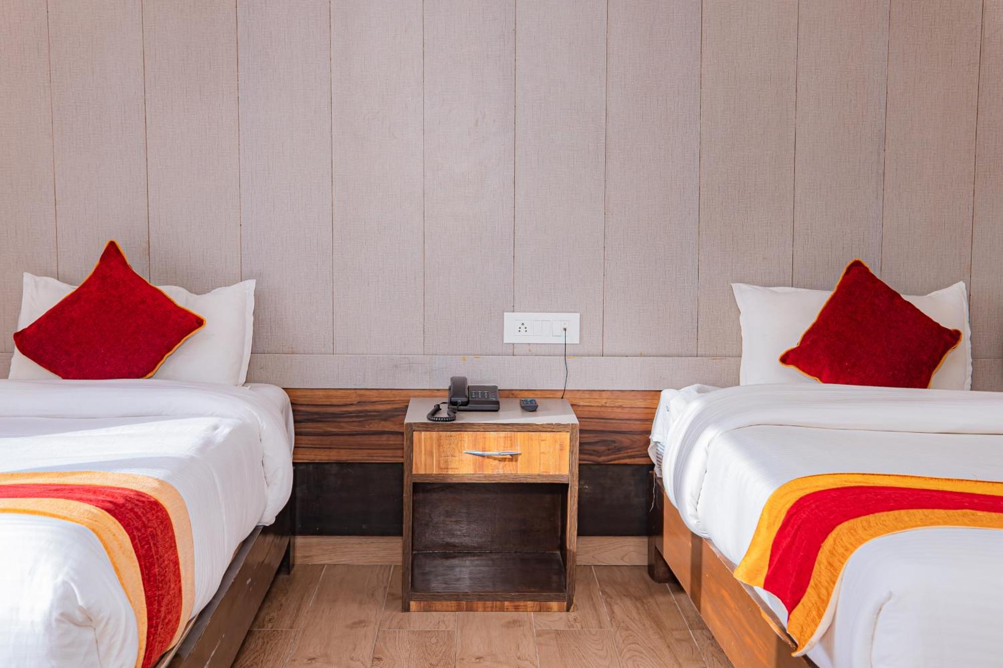 Hotel Murano Pokhara Ngoại thất bức ảnh