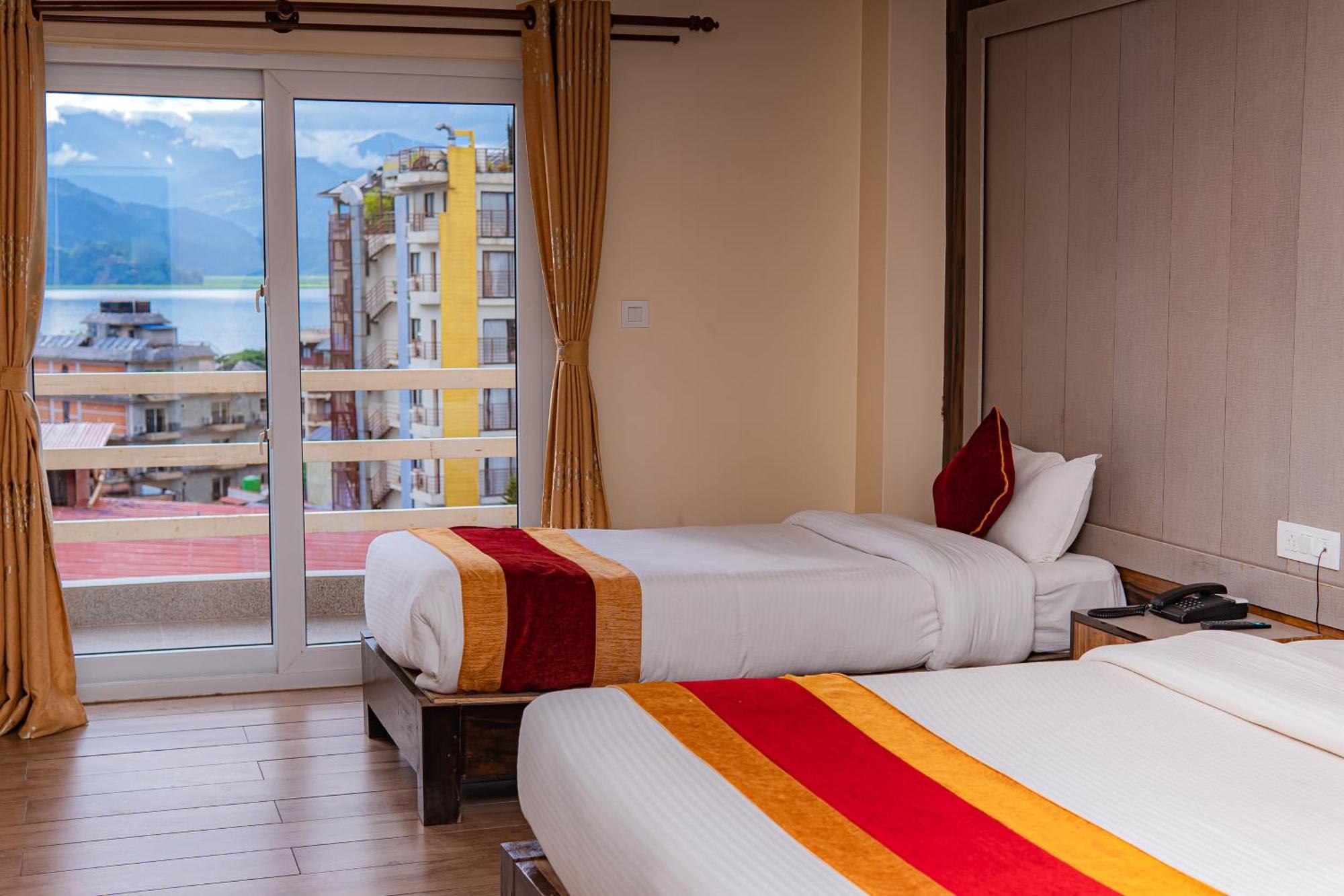 Hotel Murano Pokhara Ngoại thất bức ảnh