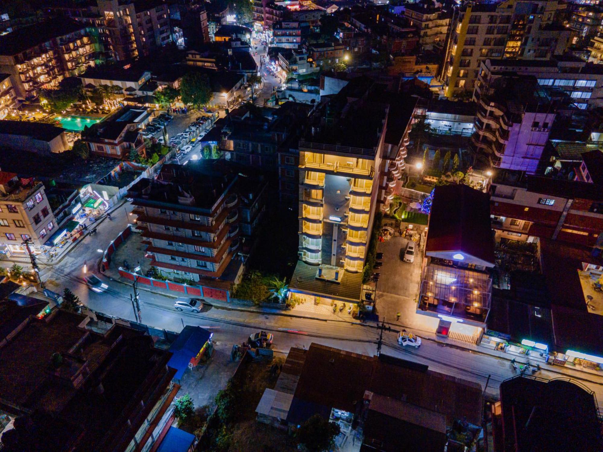 Hotel Murano Pokhara Ngoại thất bức ảnh
